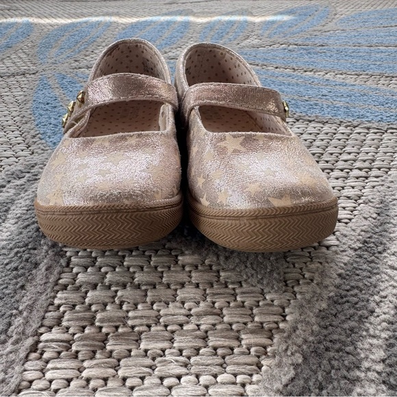 Harper Canyon Baby Toddler Girl Gold Star Mary Jane Dress Shoes - Picture 6 of 7